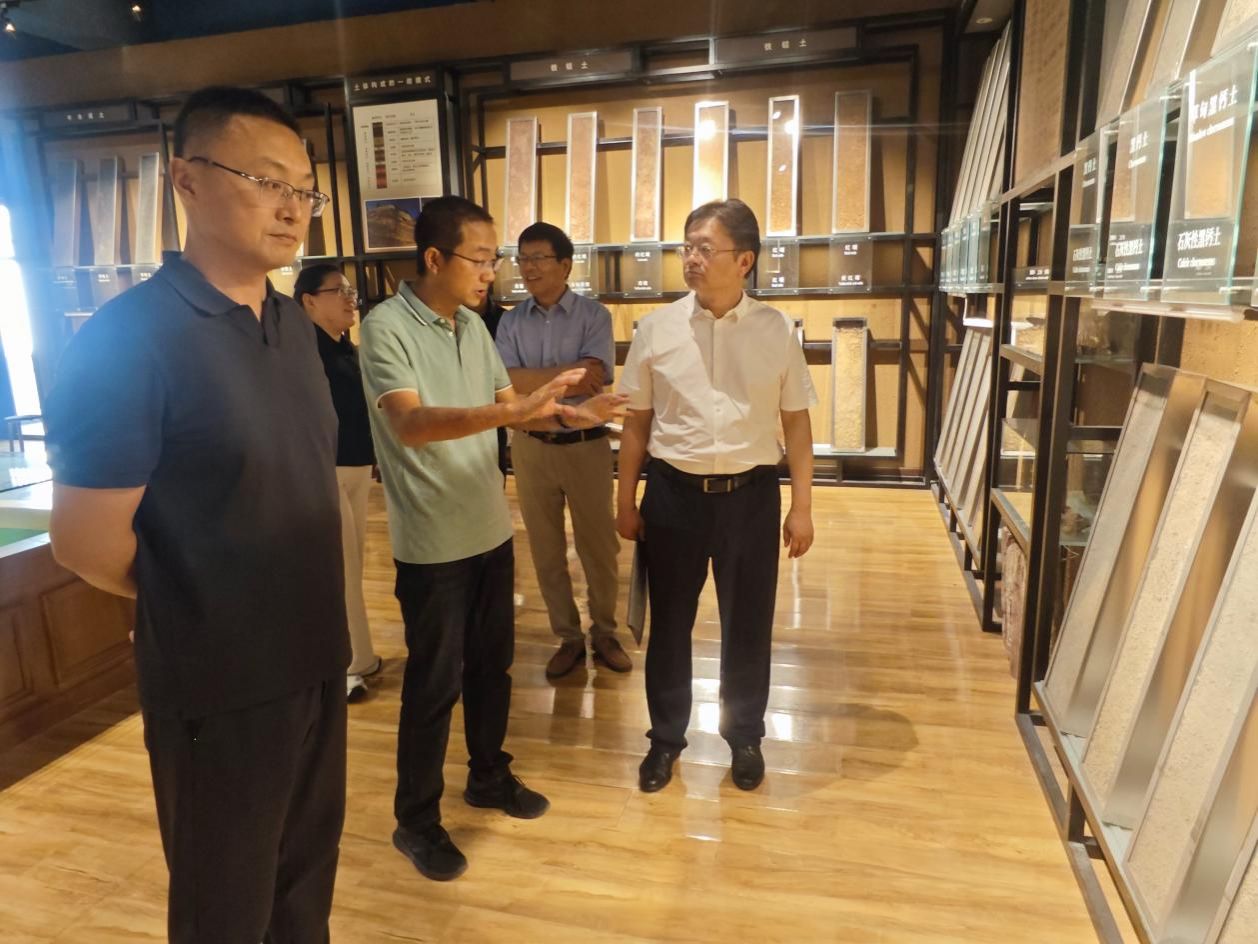 微信图片_20250905103812_225_15 微信图片_20250905103812_225_15